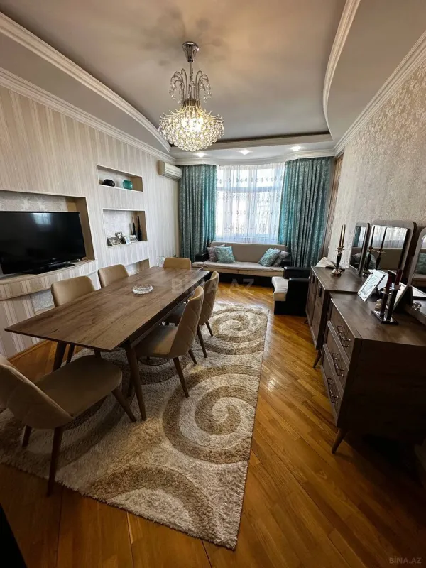 Satılır 3 otaqlı mənzil 100 m²