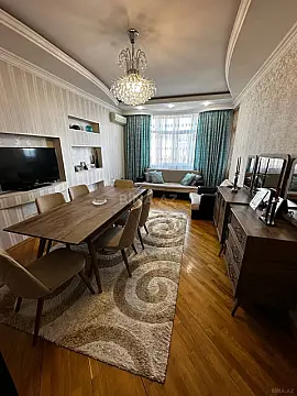 Satılır 3 otaqlı mənzil 100 m² — Bakı, 8-ci kilometr 3 otaq 100.00 m²