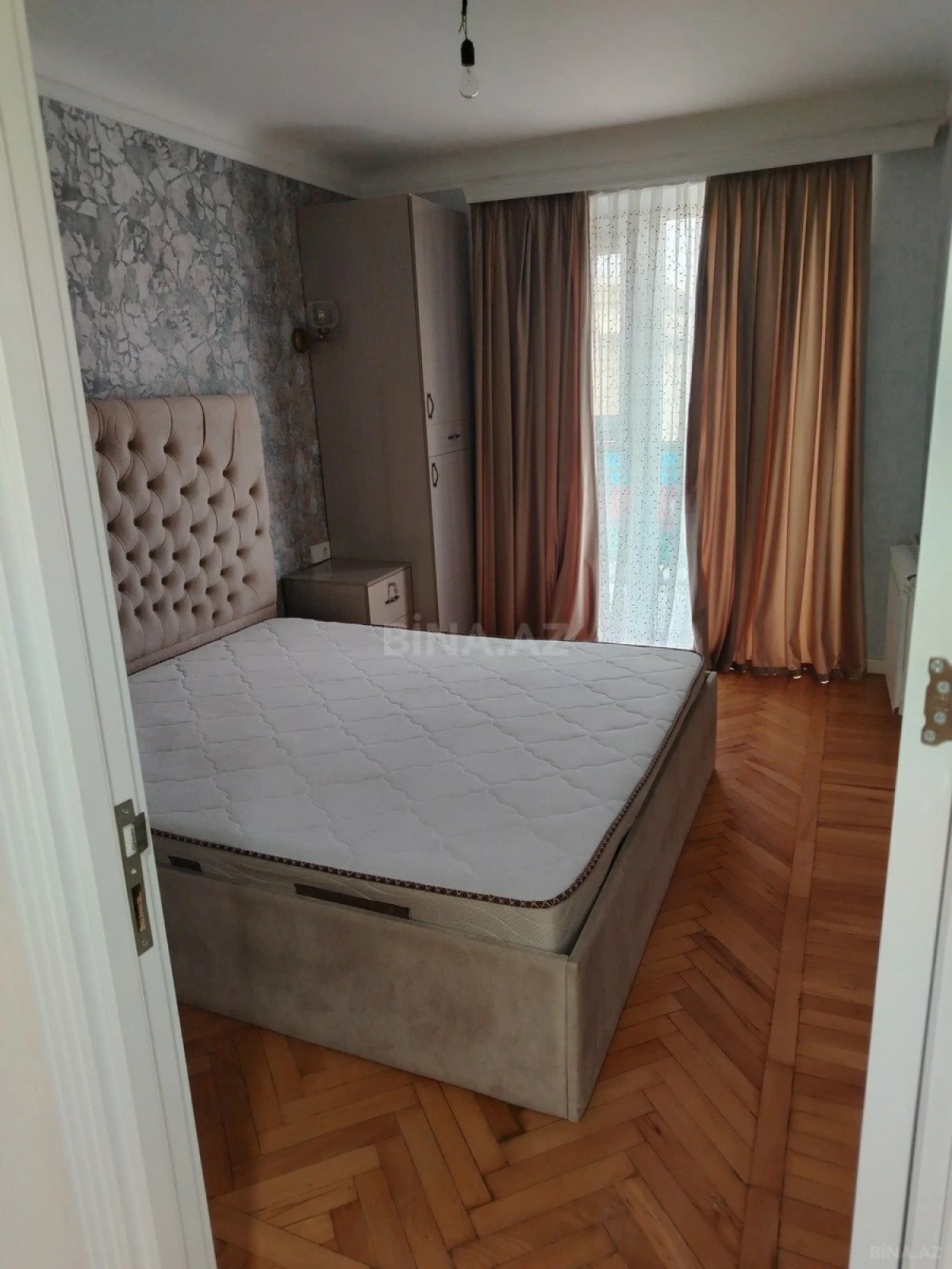 Kirayə verilir 2 otaqlı mənzil 60 m²