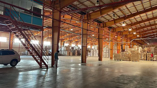 Kirayə verilir obyekt 3500 m²