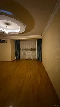 Satılır 5 otaqlı mənzil 250 m²