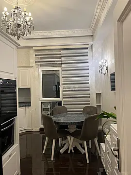 Kirayə verilir 3 otaqlı mənzil 125 m²