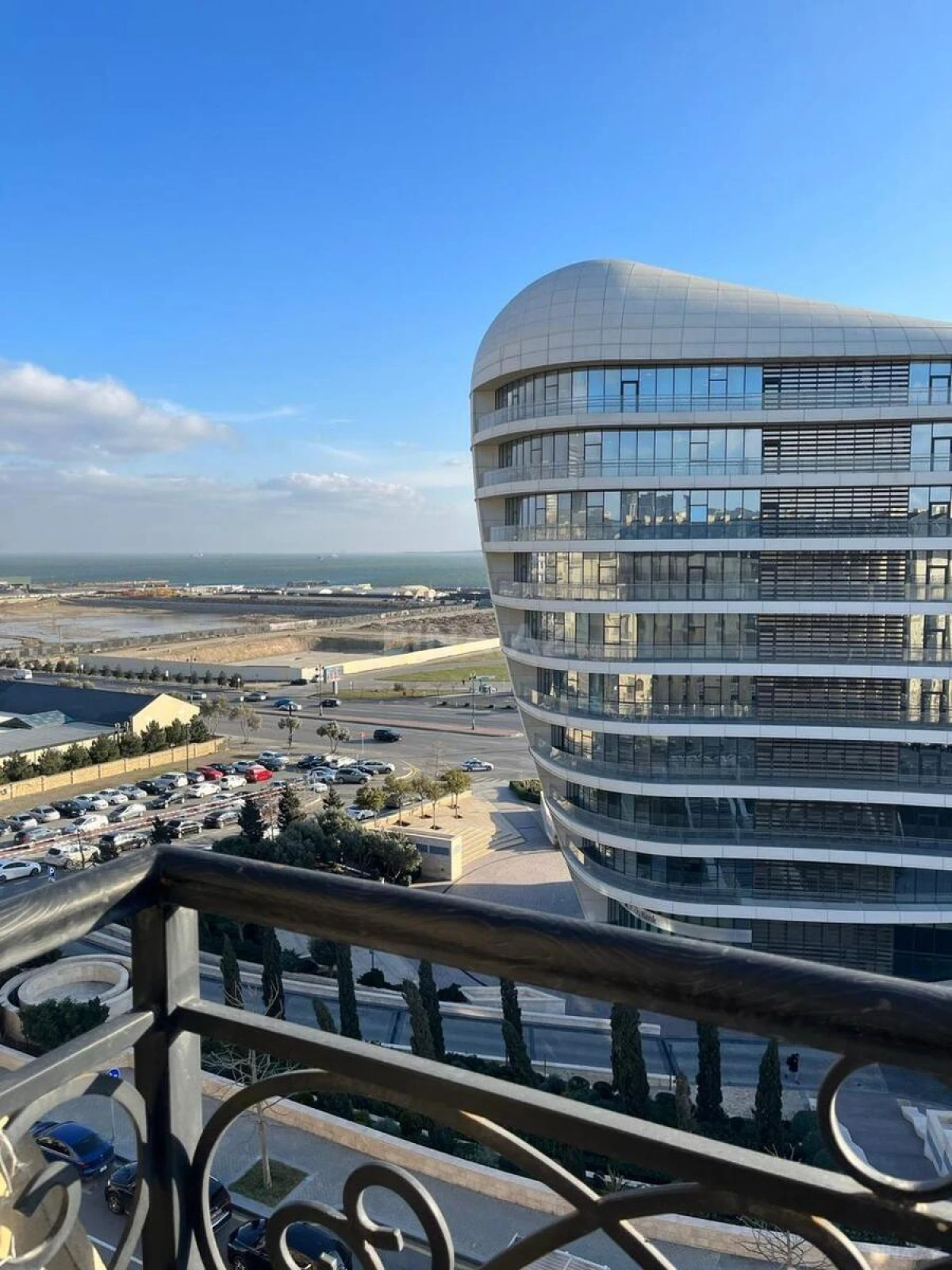 Kirayə verilir 3 otaqlı mənzil 125 m²