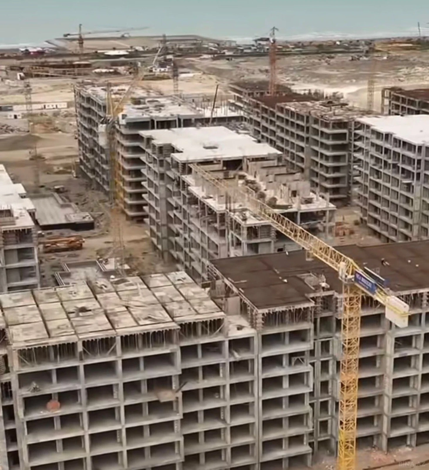 Satılır 1 otaqlı mənzil 57 m²