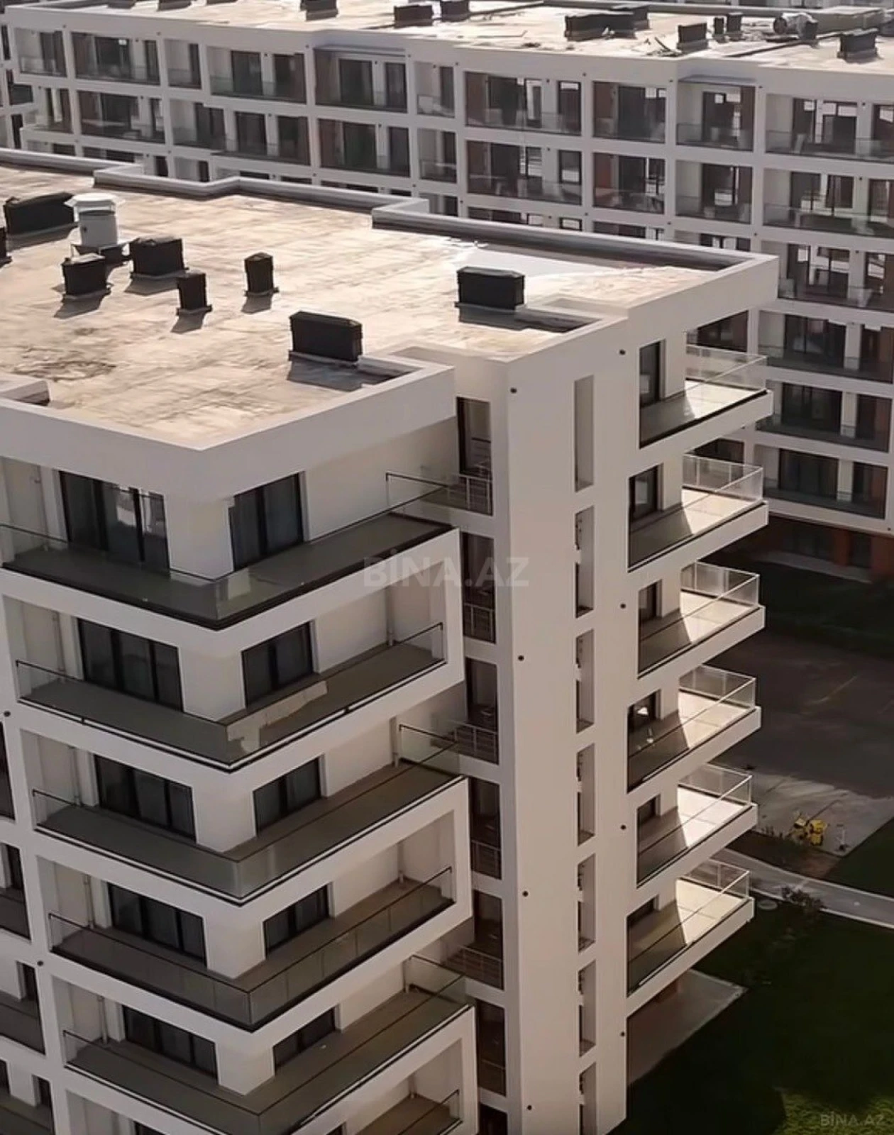 Satılır 1 otaqlı mənzil 57 m²