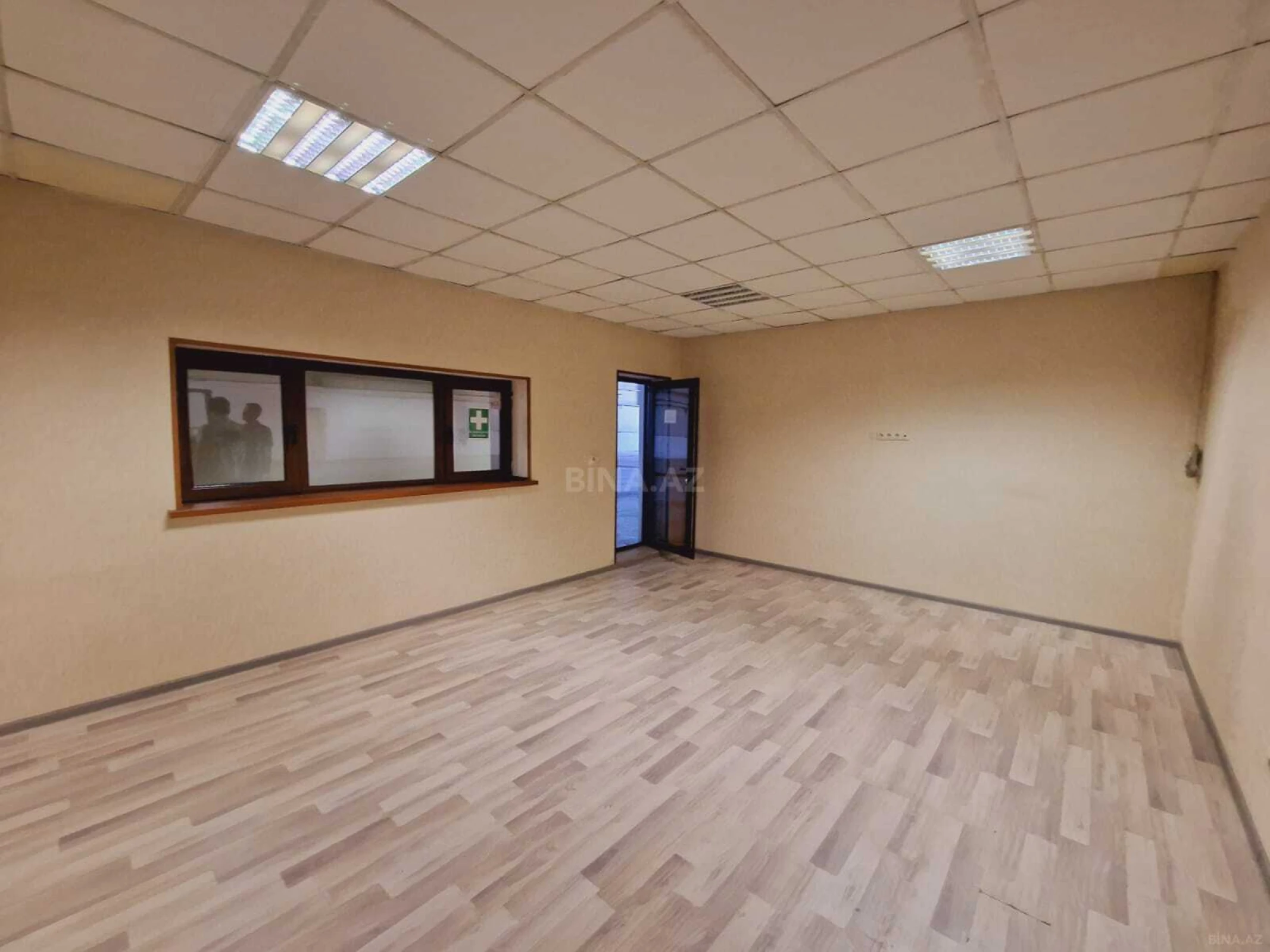 Kirayə verilir obyekt 1000 m²