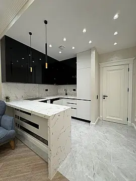 Satılır 3 otaqlı mənzil 105 m²