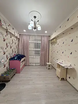 Satılır 2 otaqlı mənzil 60 m²