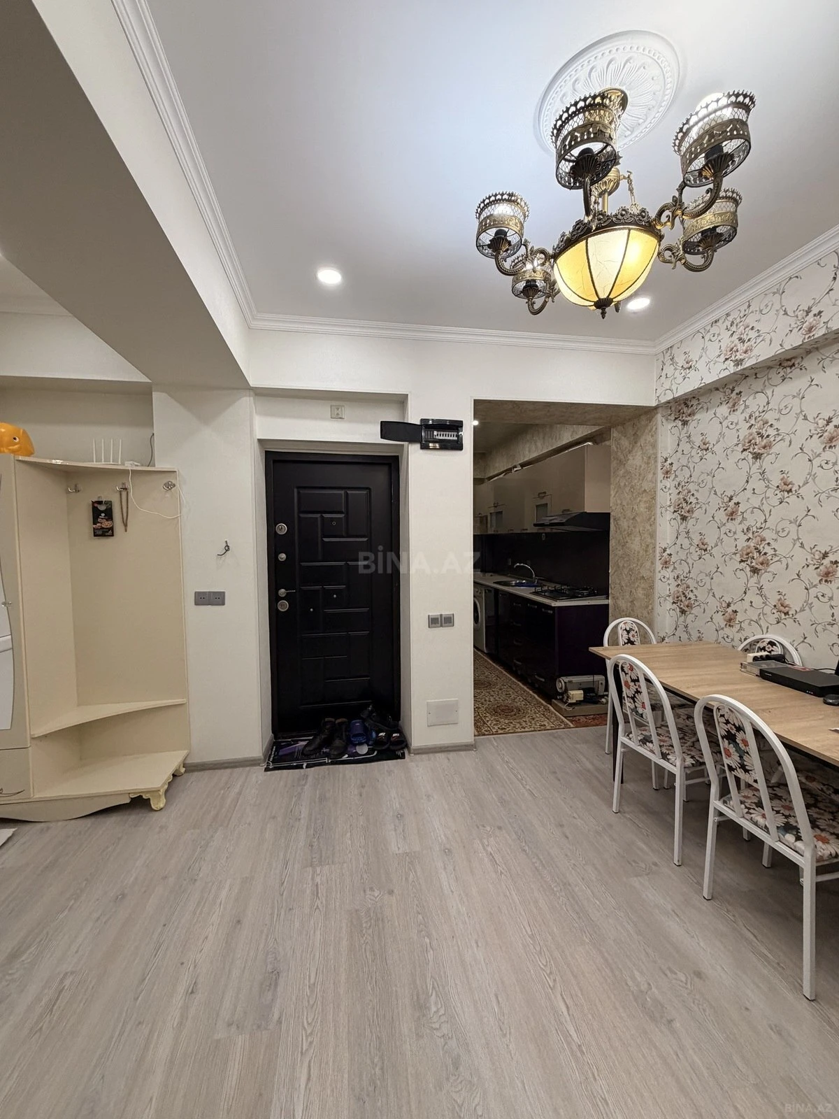 Satılır 2 otaqlı mənzil 60 m²