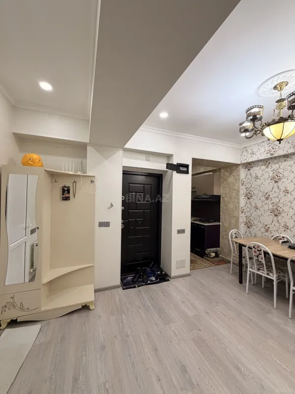 Satılır 2 otaqlı mənzil 60 m²