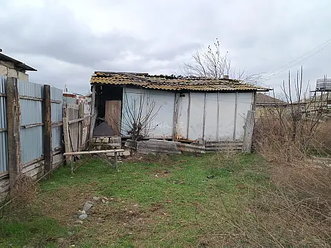 Satılır torpaq sahəsi 8 m²