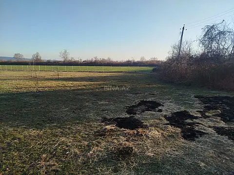 Satılır torpaq sahəsi 10 m²