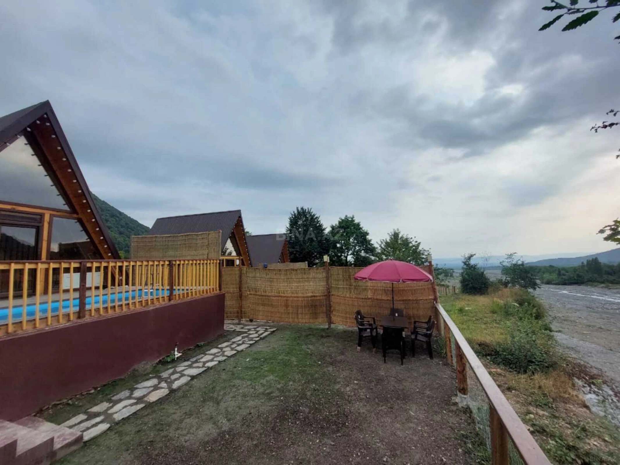 Kirayə verilir 1 otaqlı həyət evi 50 m²