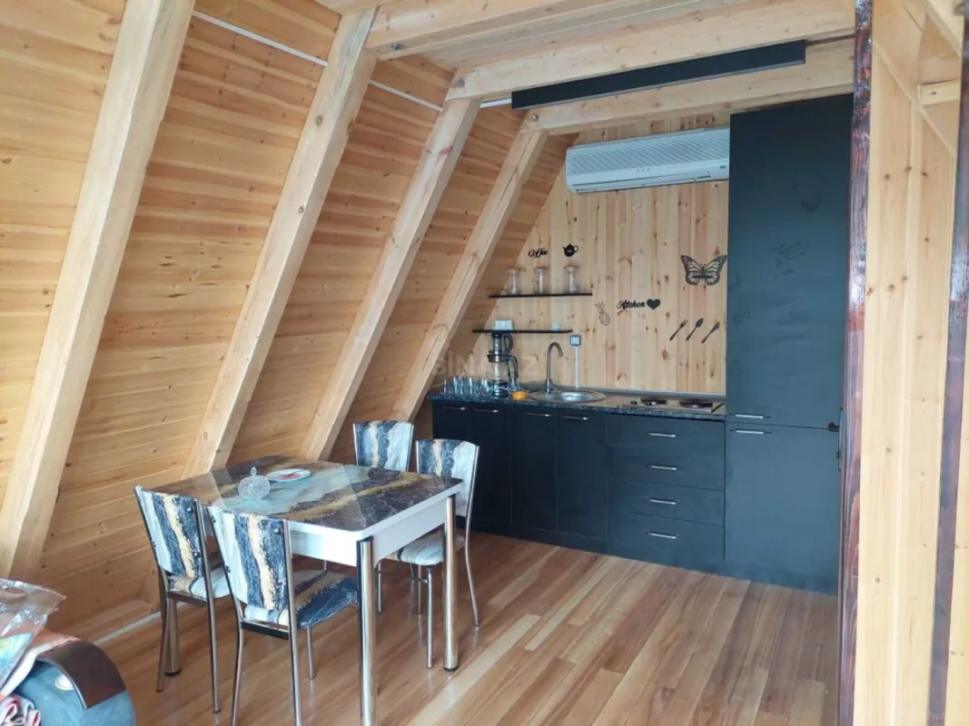 Kirayə verilir 1 otaqlı həyət evi 50 m²