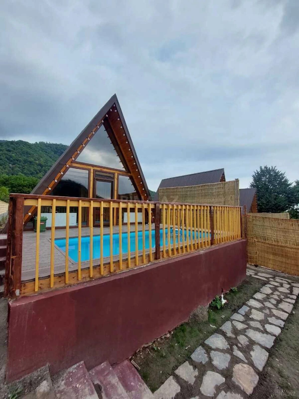 Kirayə verilir 1 otaqlı həyət evi 50 m²
