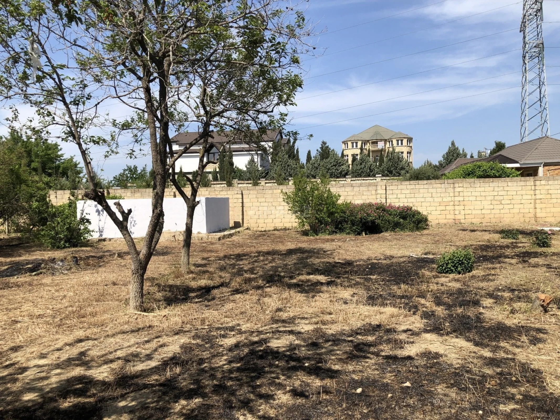 Satılır torpaq sahəsi 10 m²