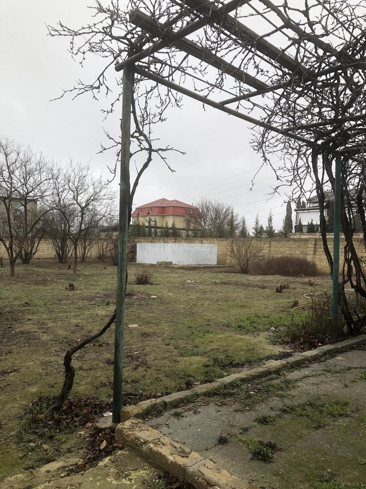 Satılır torpaq sahəsi 10 m²