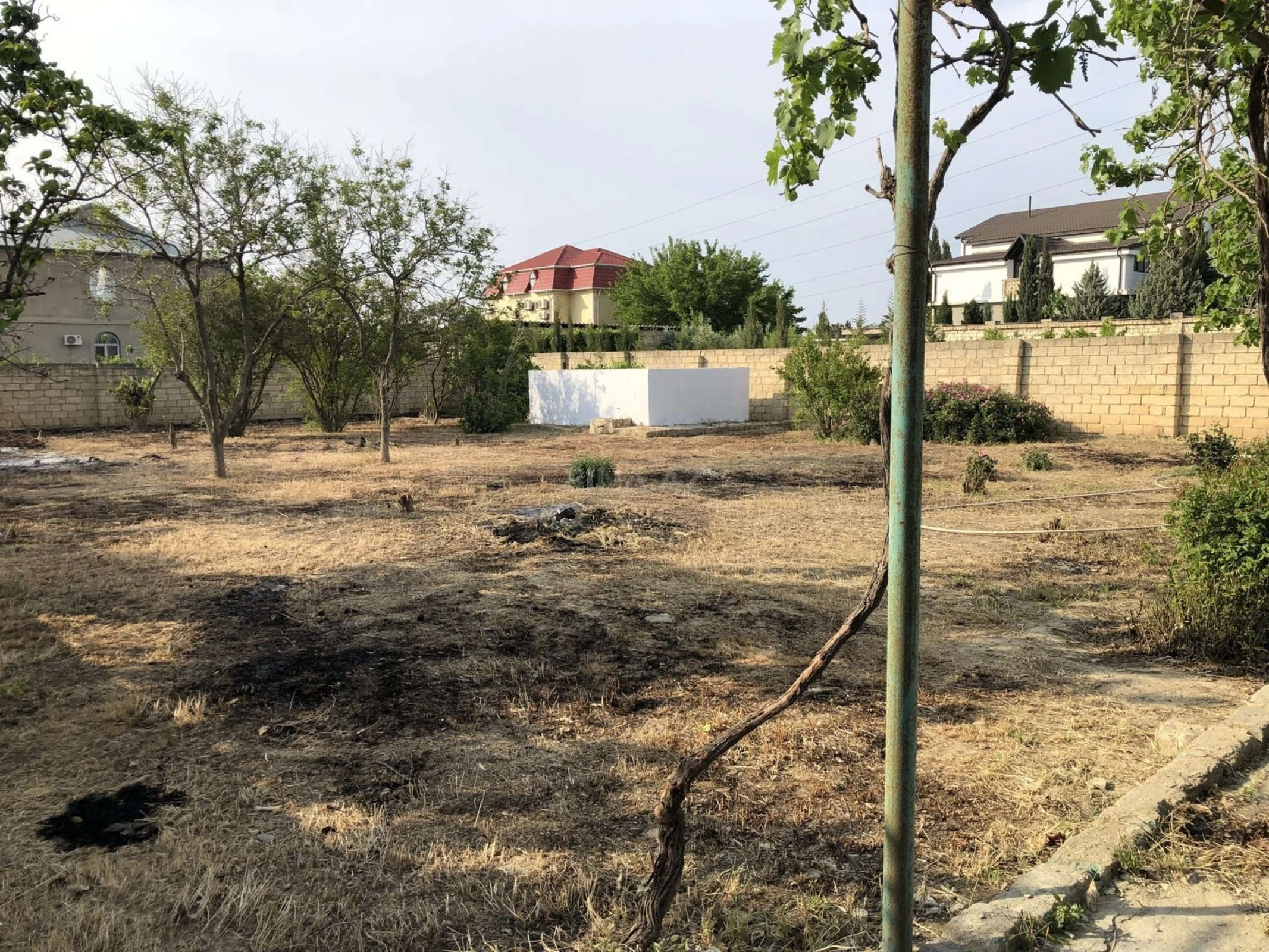 Satılır torpaq sahəsi 10 m²