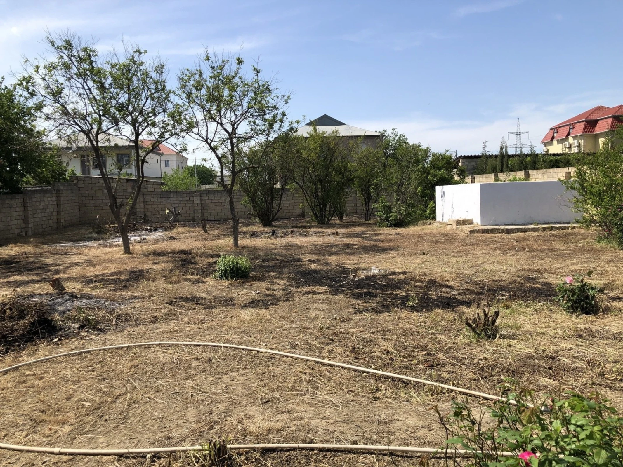 Satılır torpaq sahəsi 10 m²