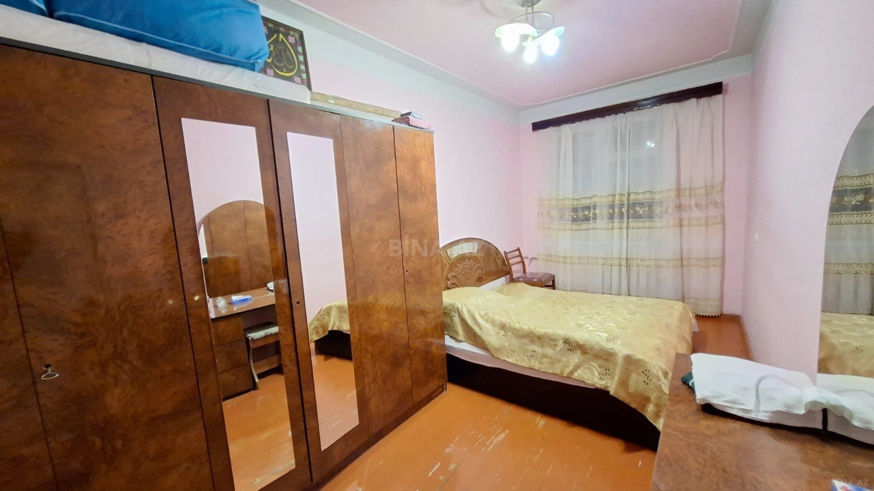 Satılır 2 otaqlı mənzil 53 m²