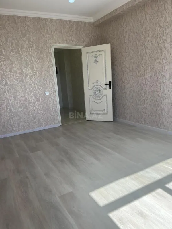 Satılır 3 otaqlı mənzil 102.5 m²