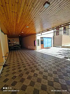 Satılır 6 otaqlı həyət evi 300 m²