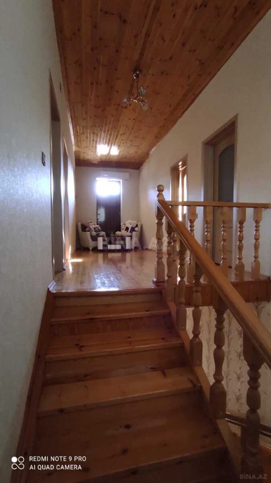 Satılır 6 otaqlı həyət evi 300 m²