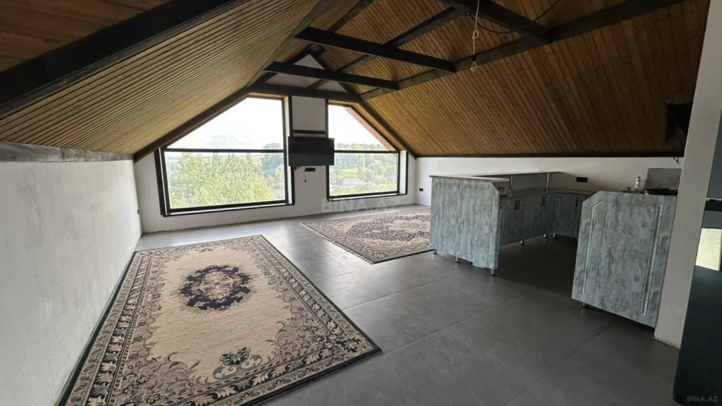 Satılır 4 otaqlı həyət evi 160 m²