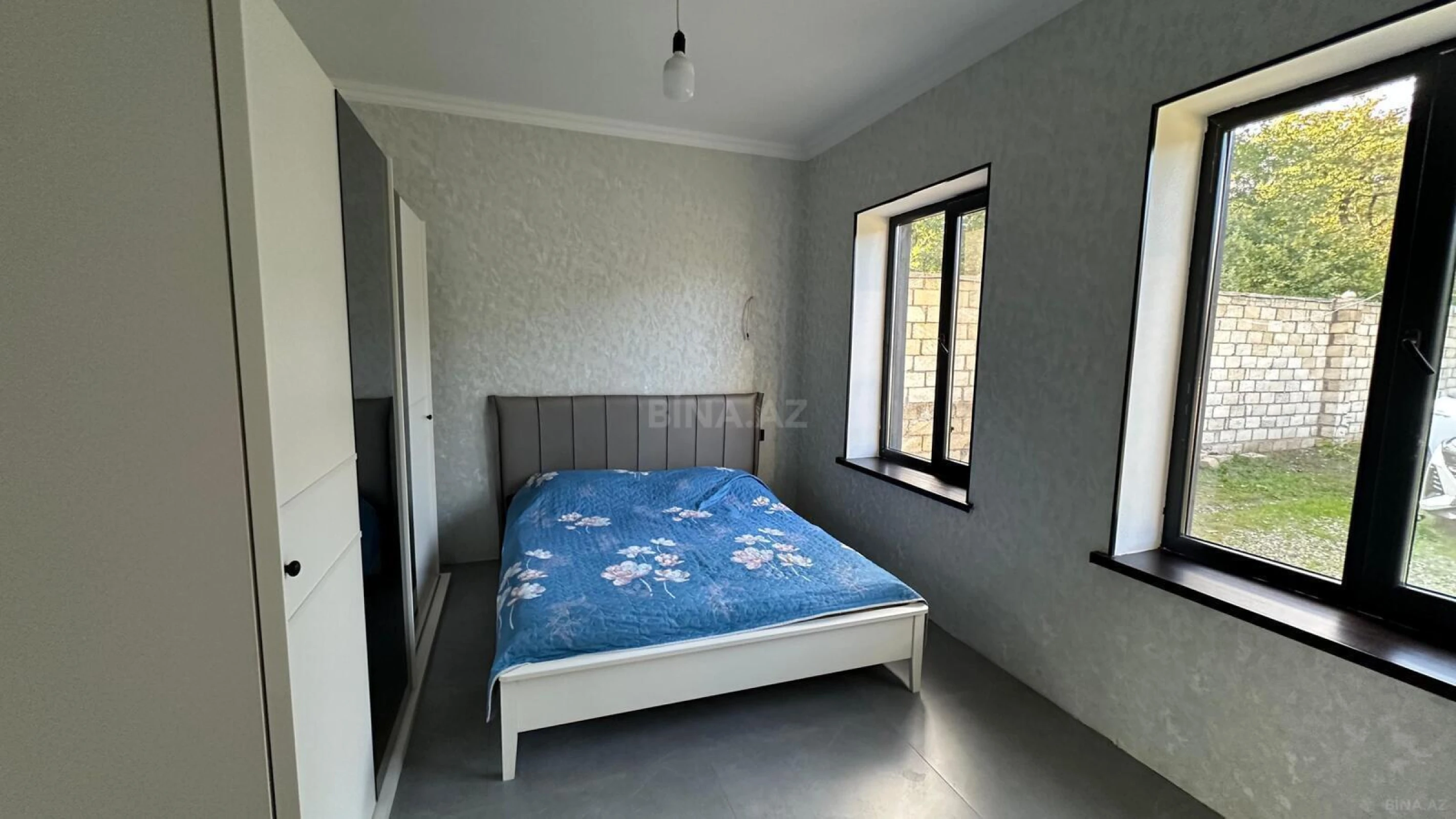 Satılır 4 otaqlı həyət evi 160 m²