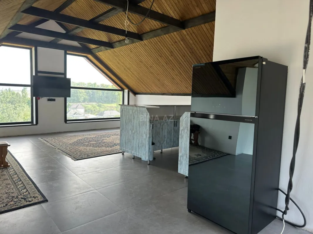 Satılır 4 otaqlı həyət evi 160 m²