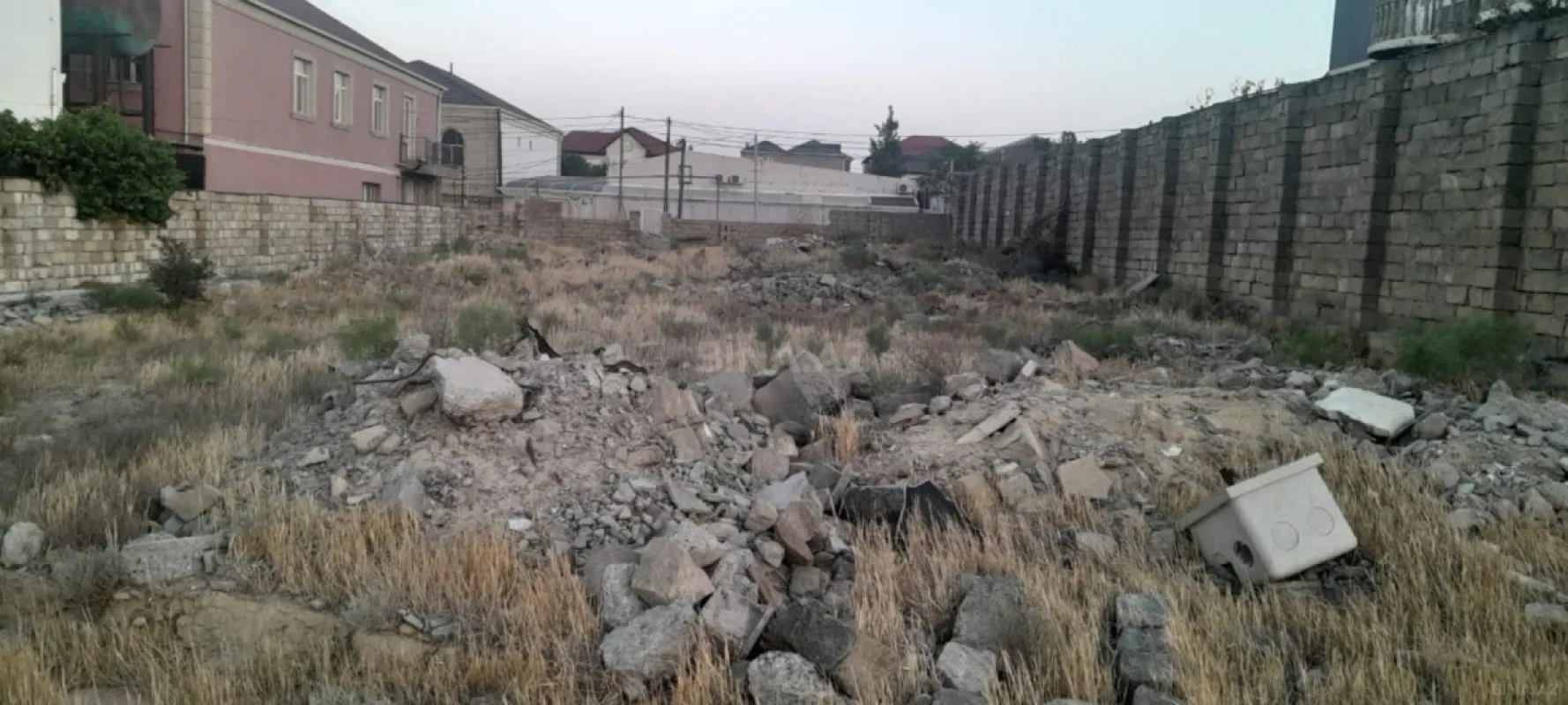 Satılır torpaq sahəsi 10 m²