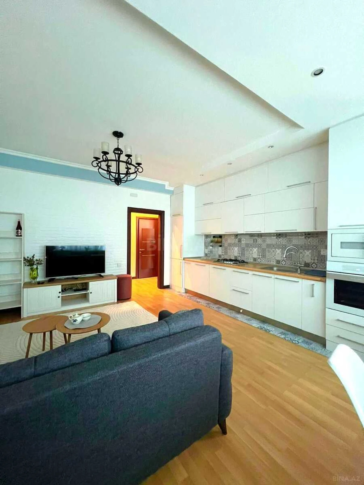 Satılır 2 otaqlı mənzil 70.5 m²