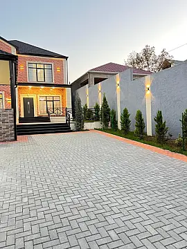 Satılır 6 otaqlı həyət evi 300 m²