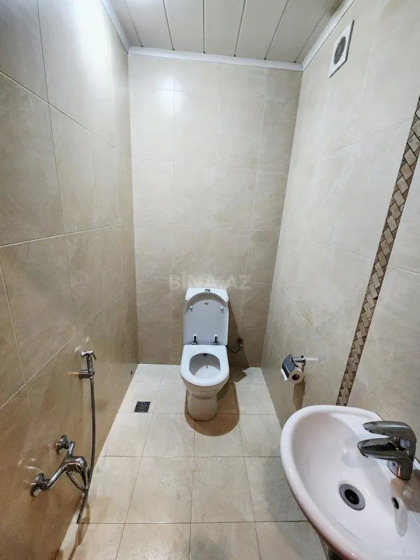 Kirayə verilir 3 otaqlı mənzil 165 m²
