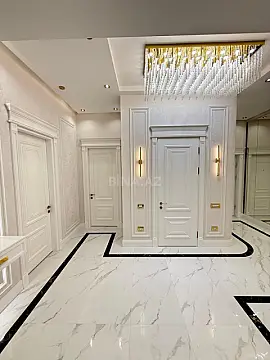 Satılır 4 otaqlı mənzil 185 m²