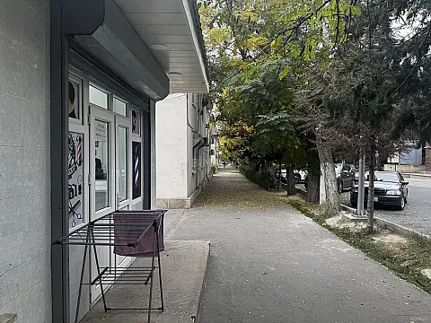 Satılır obyekt 27 m²