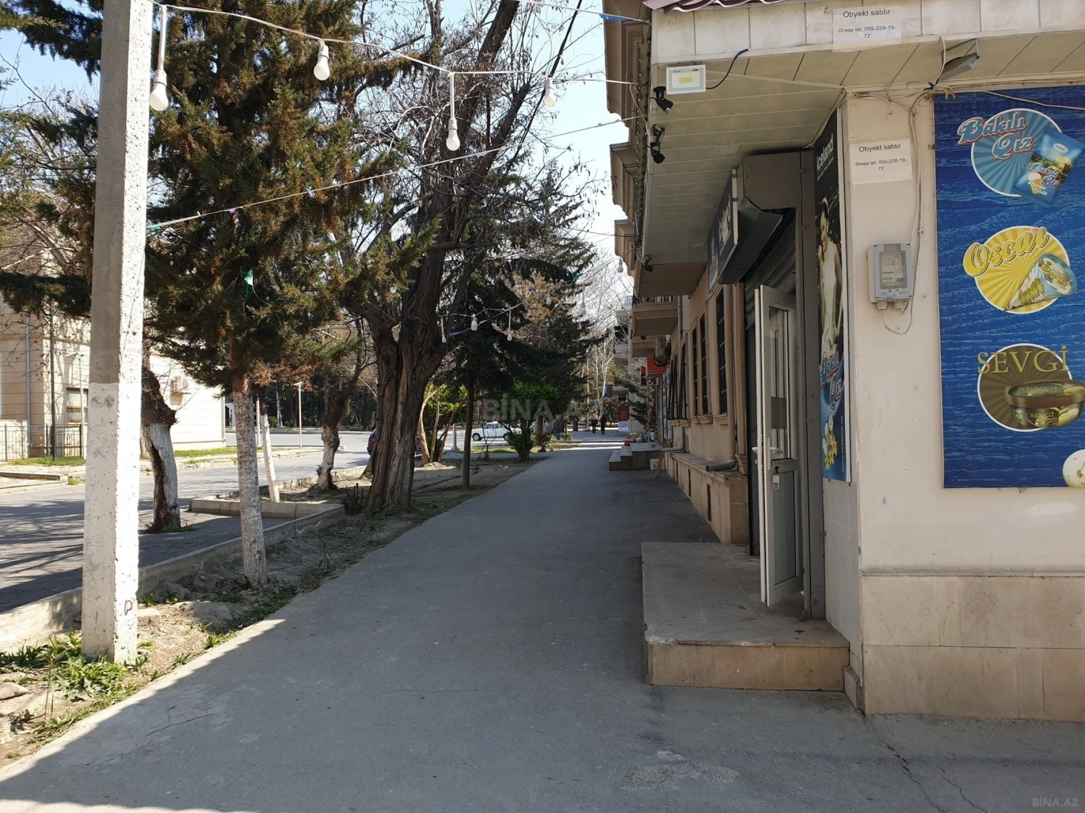 Satılır obyekt 27 m²