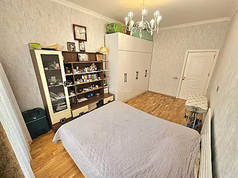 Satılır 3 otaqlı mənzil 110 m²
