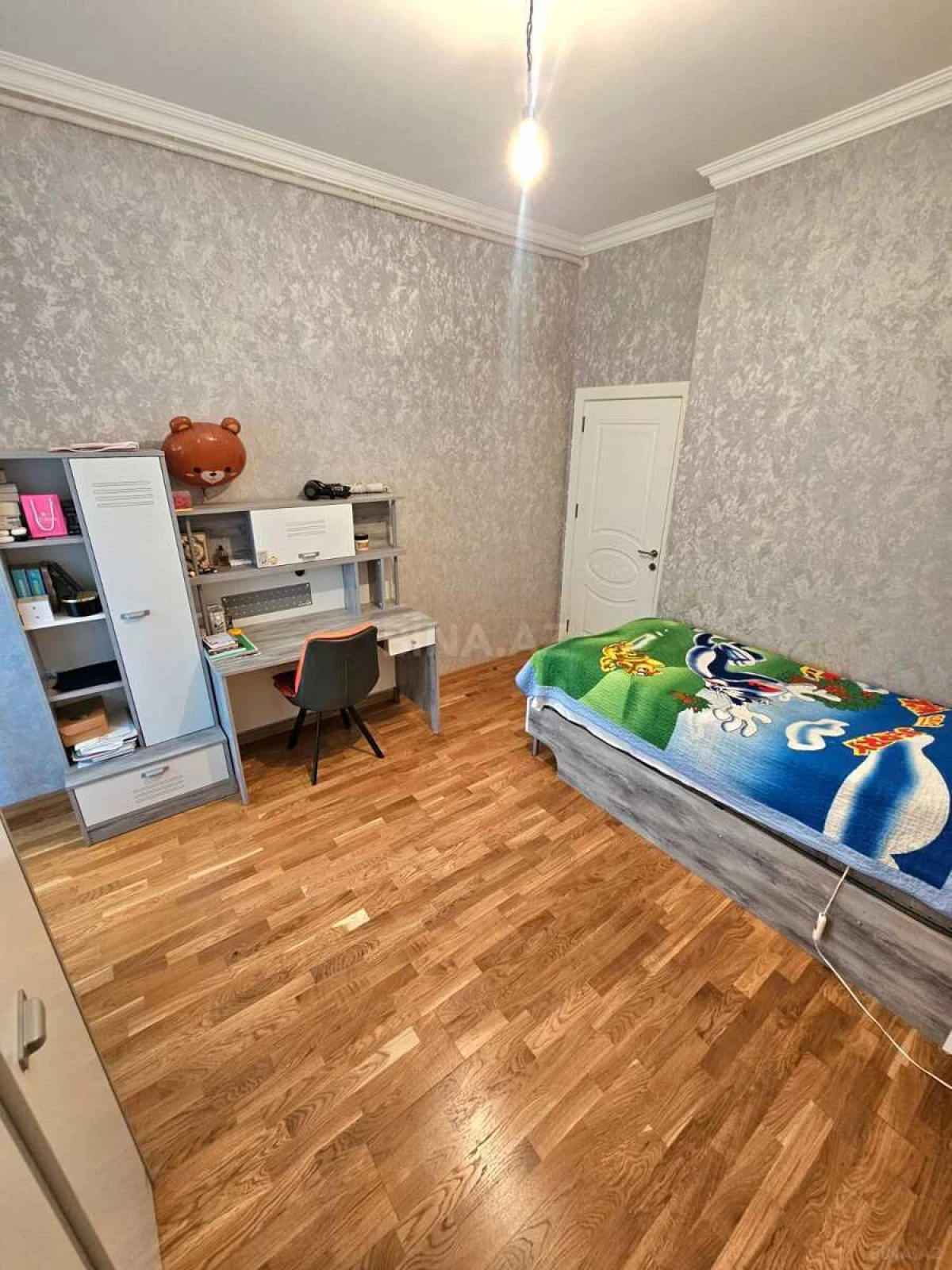 Satılır 3 otaqlı mənzil 110 m²
