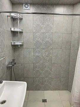 Kirayə verilir 2 otaqlı mənzil 33 m²
