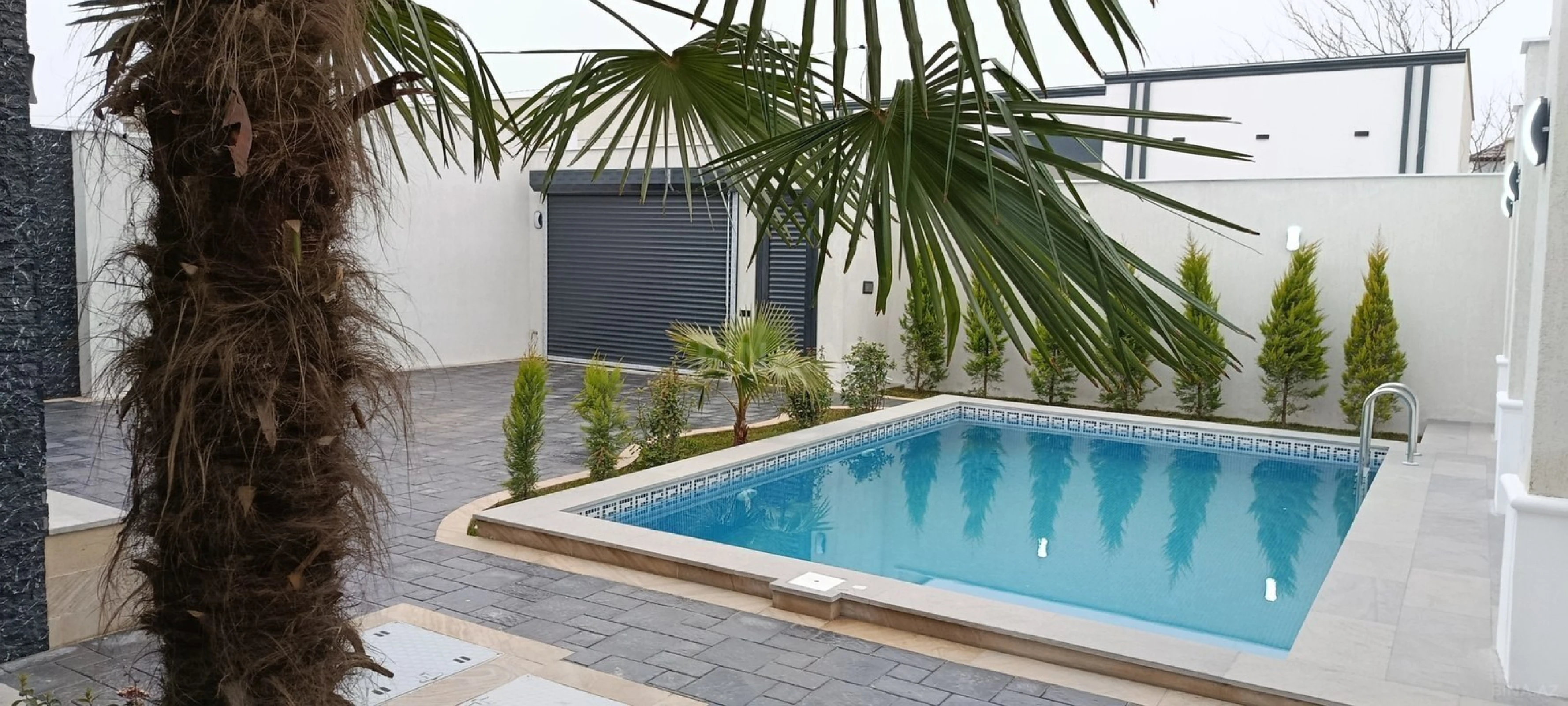 Satılır 4 otaqlı həyət evi 160 m²