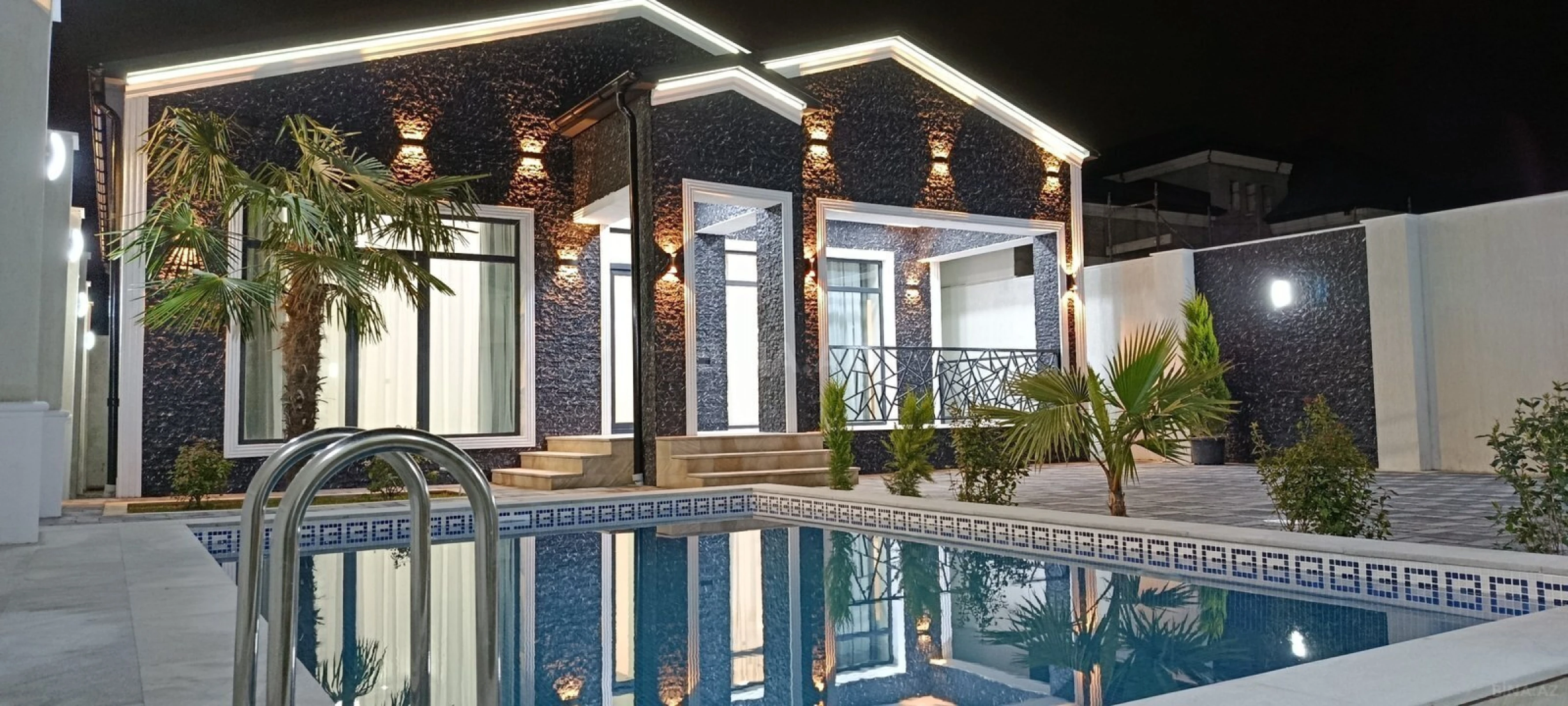 Satılır 4 otaqlı həyət evi 160 m²