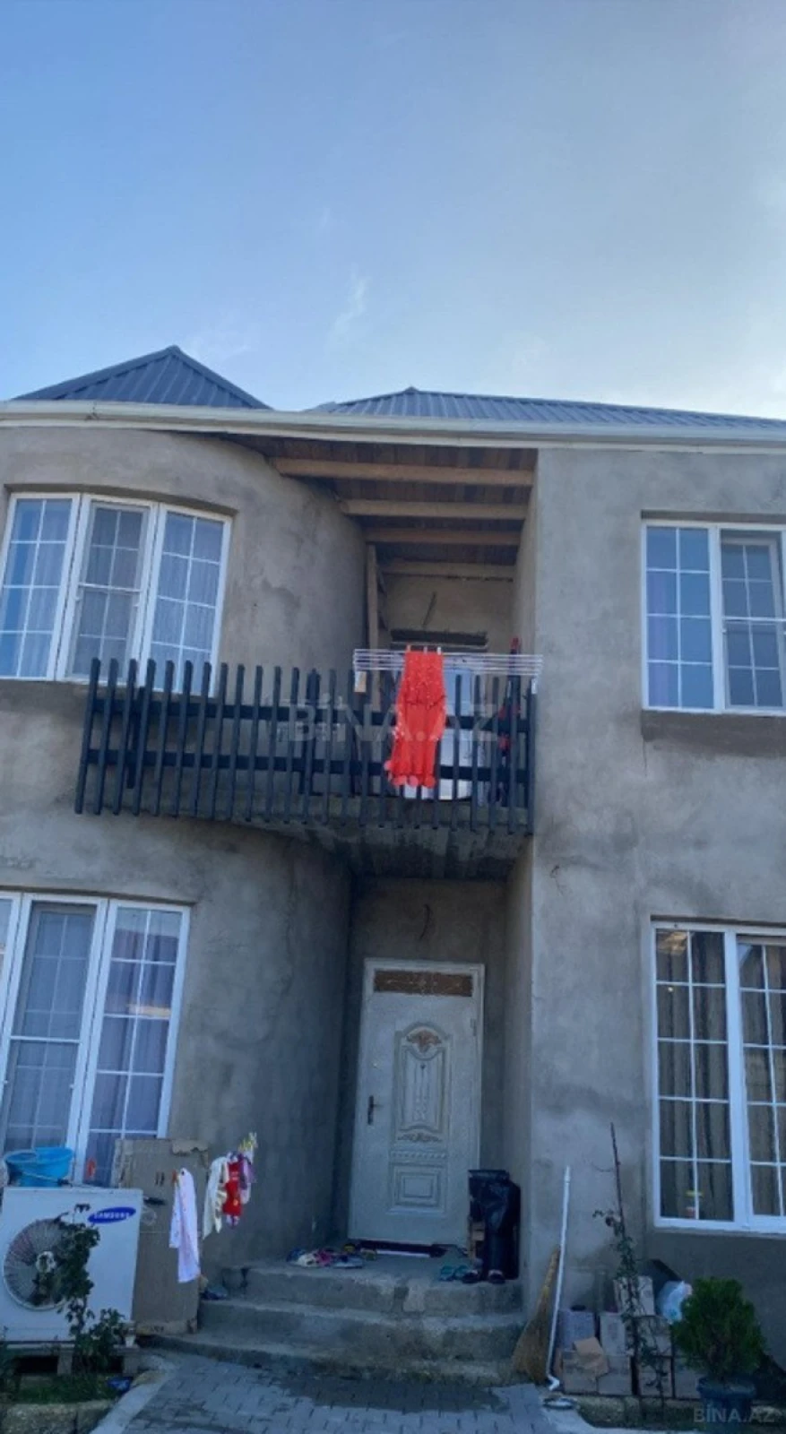 Satılır 4 otaqlı həyət evi 170 m²