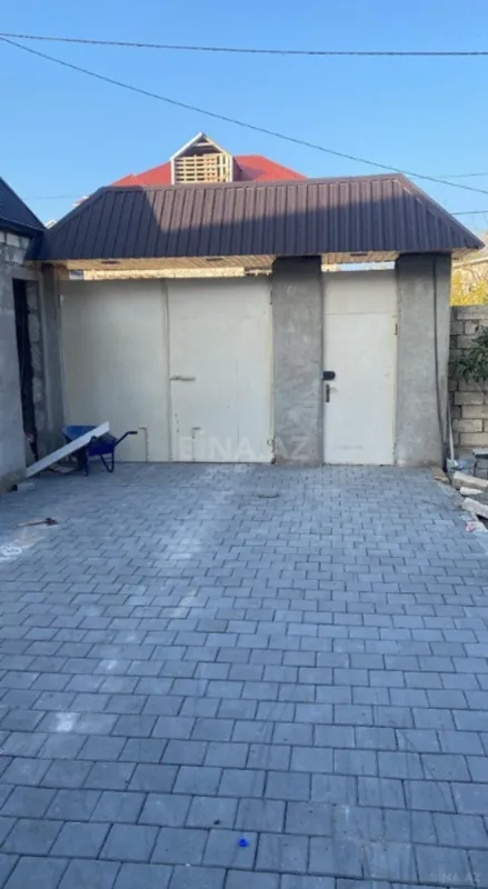 Satılır 4 otaqlı həyət evi 170 m²