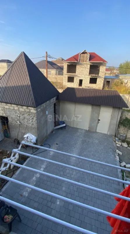 Satılır 4 otaqlı həyət evi 170 m²