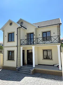 Satılır 5 otaqlı həyət evi 200 m²