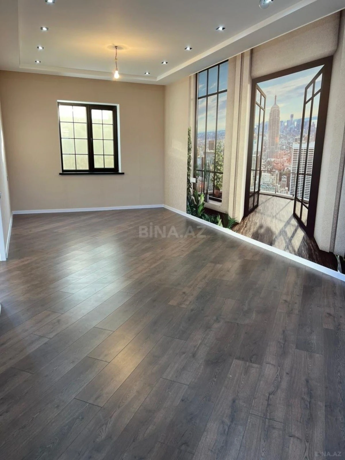 Satılır 5 otaqlı həyət evi 200 m²