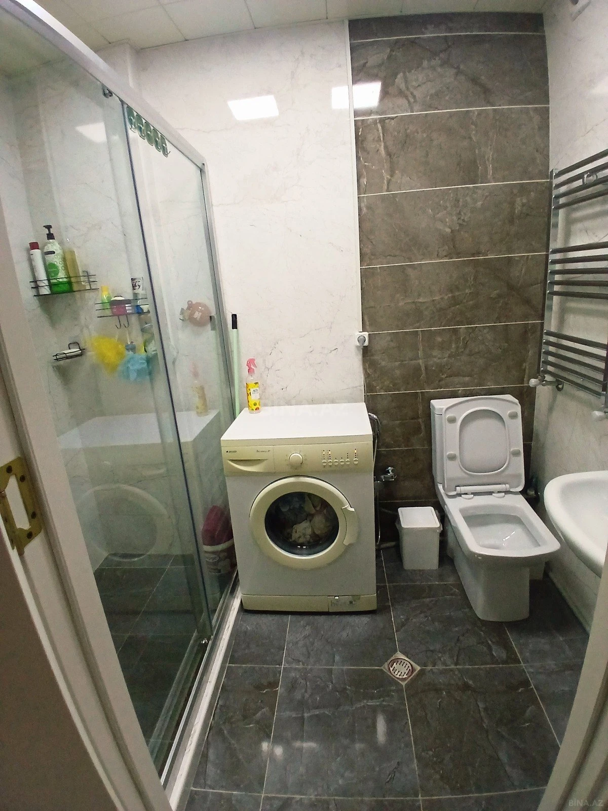 Satılır 3 otaqlı mənzil 64 m²