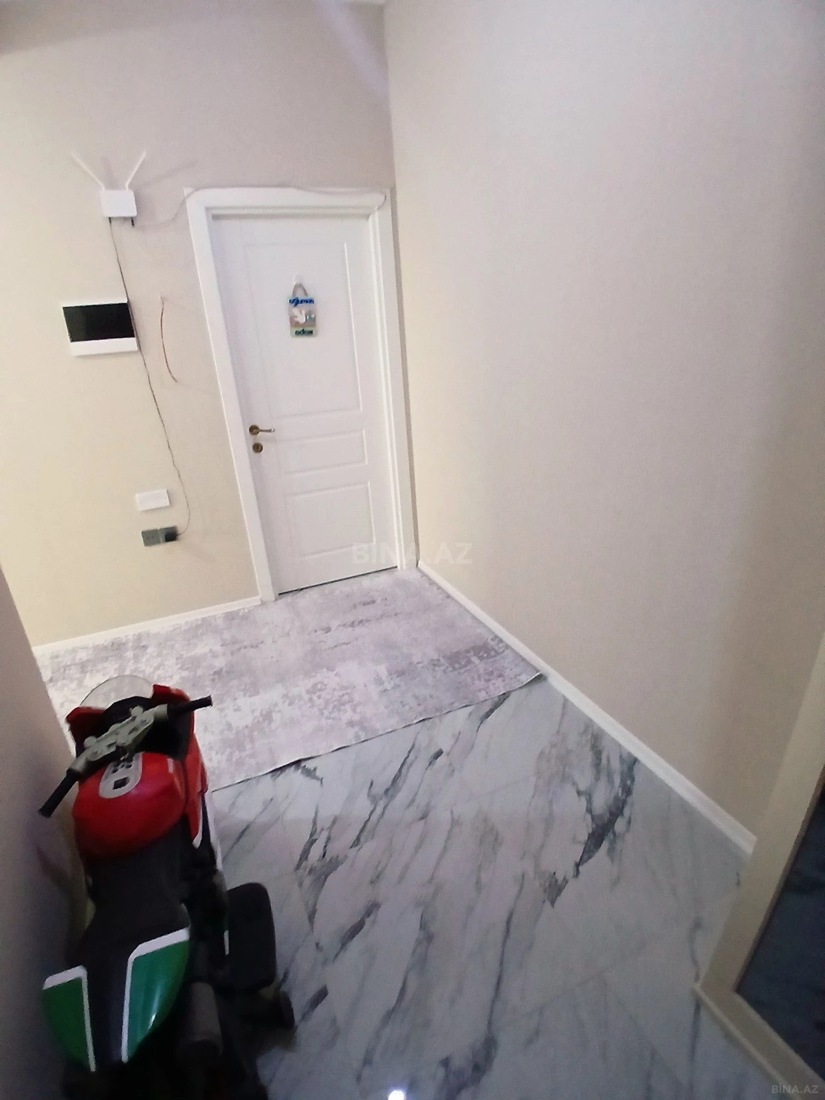 Satılır 3 otaqlı mənzil 64 m²