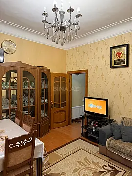 Satılır 2 otaqlı mənzil 45 m²